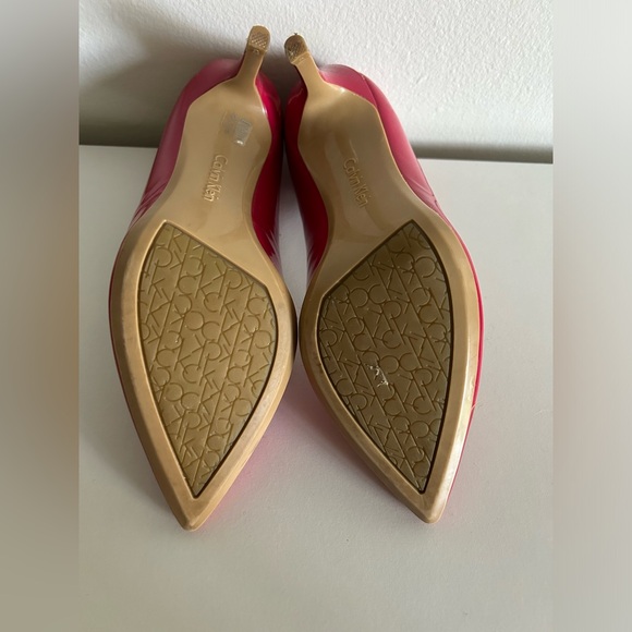 Calvin Klein Gayle Pump! - Picture 3 of 4